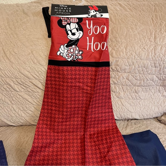 Disney Minnie Mouse Adult Apron - Picture 4 of 6